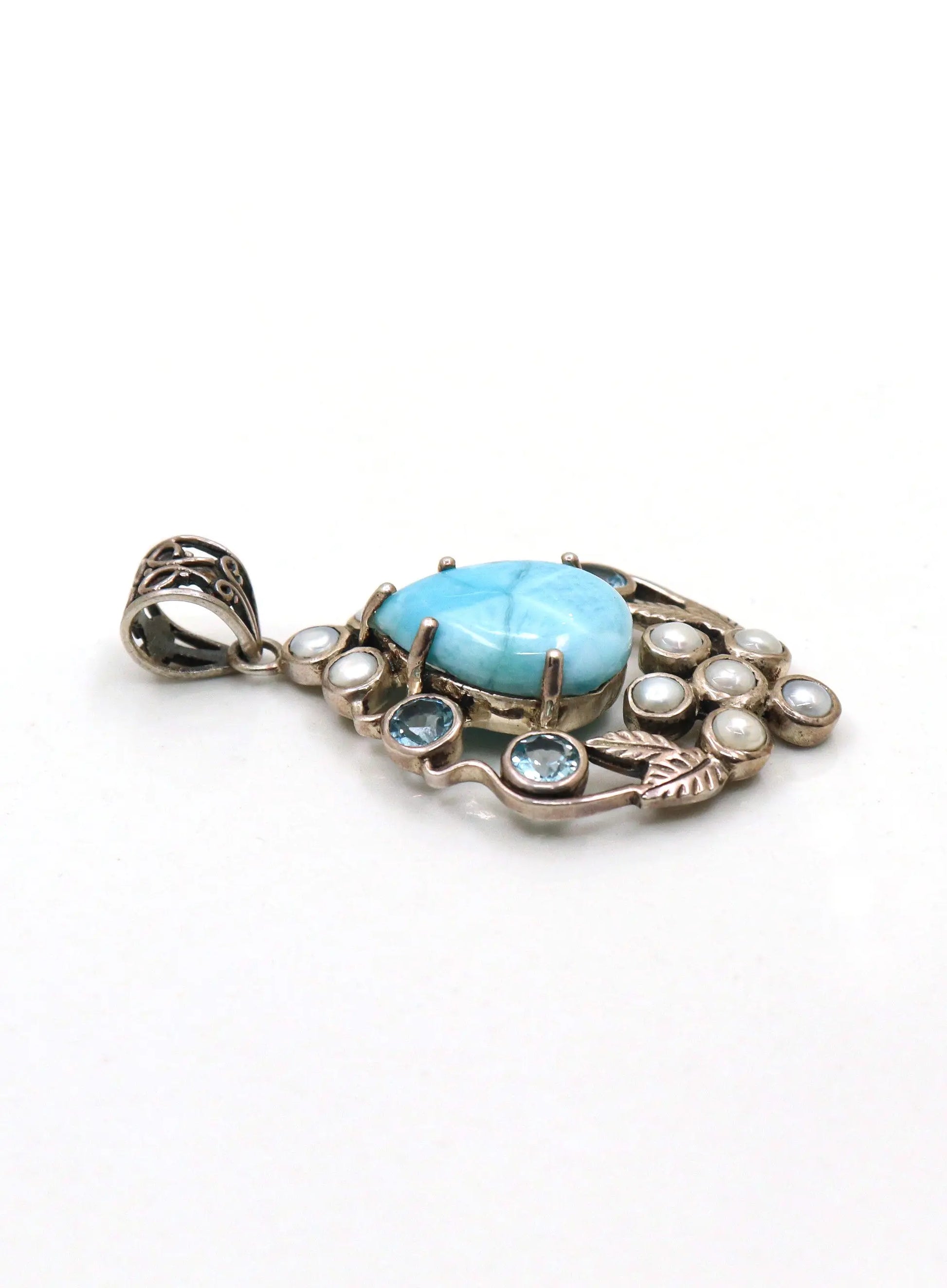 Eye Catchy Turquoise Pearl And Blue Topaz Gemstones Pendant Jewelry - VJewels