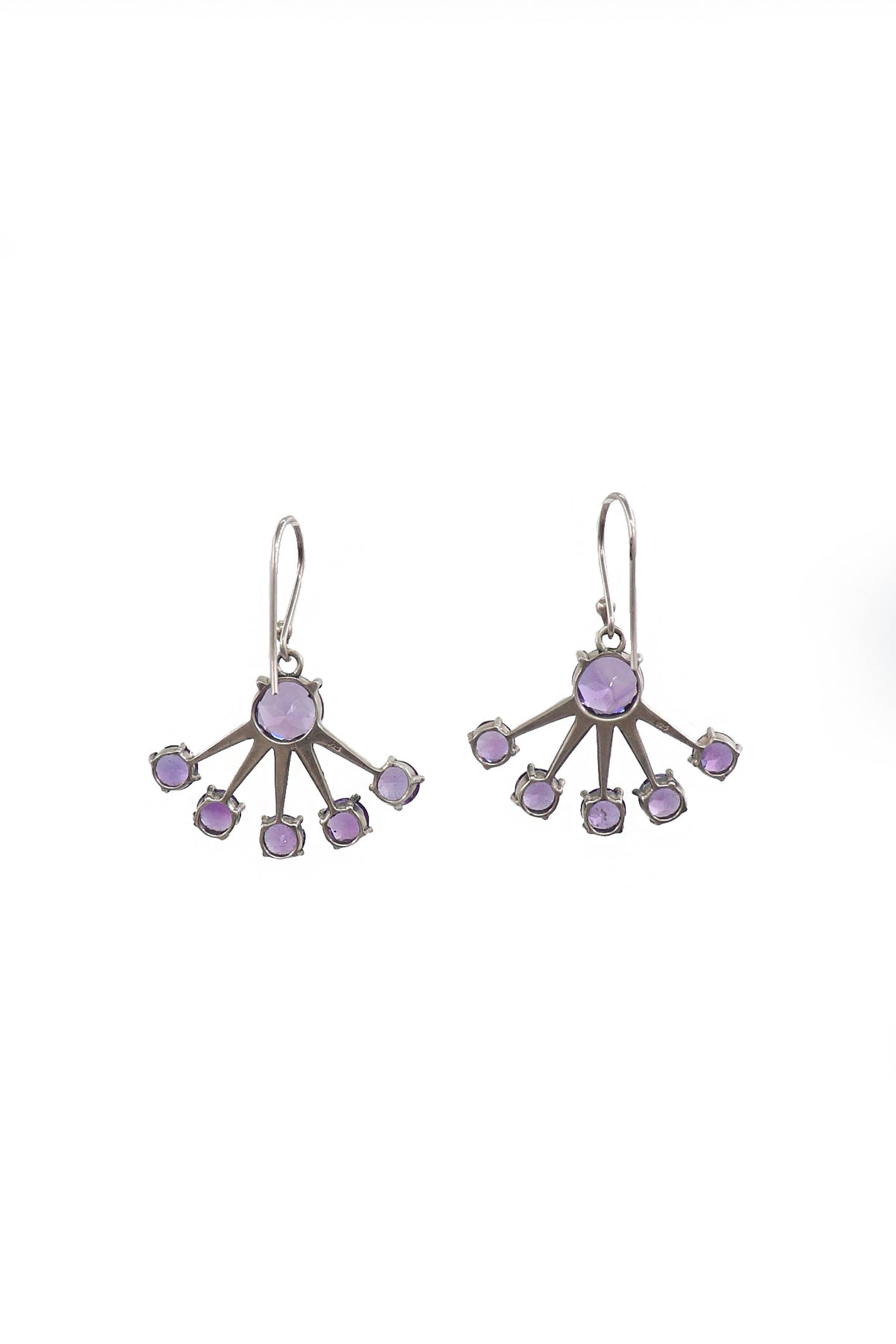 Amethyst Sovereign Dangle Earring