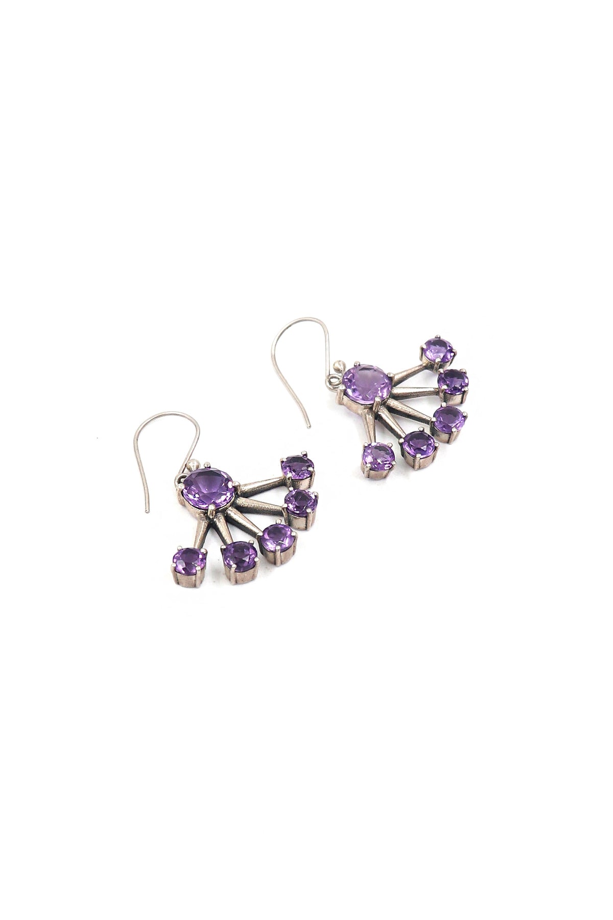 Amethyst Sovereign Dangle Earring