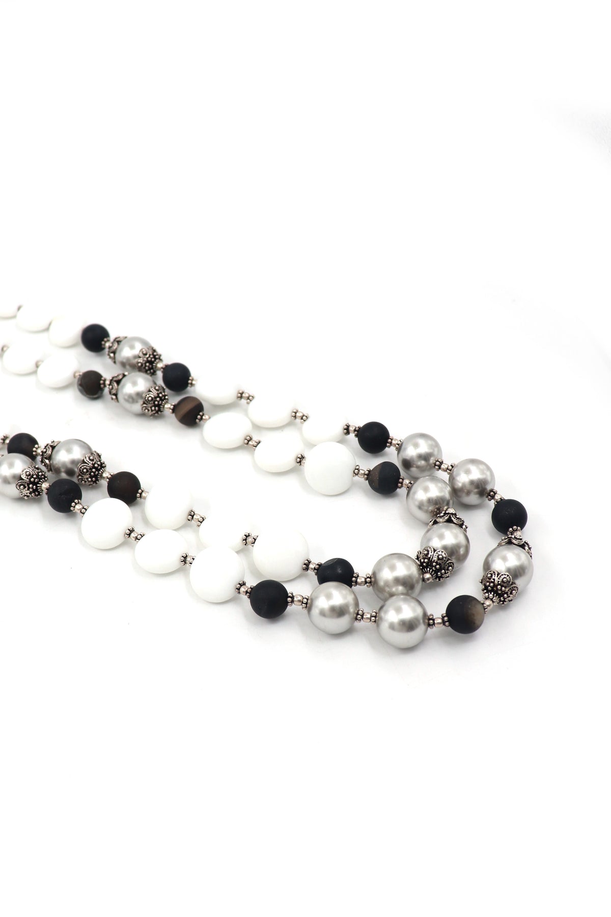 Agate & Pearl Classic Beaded Necklace