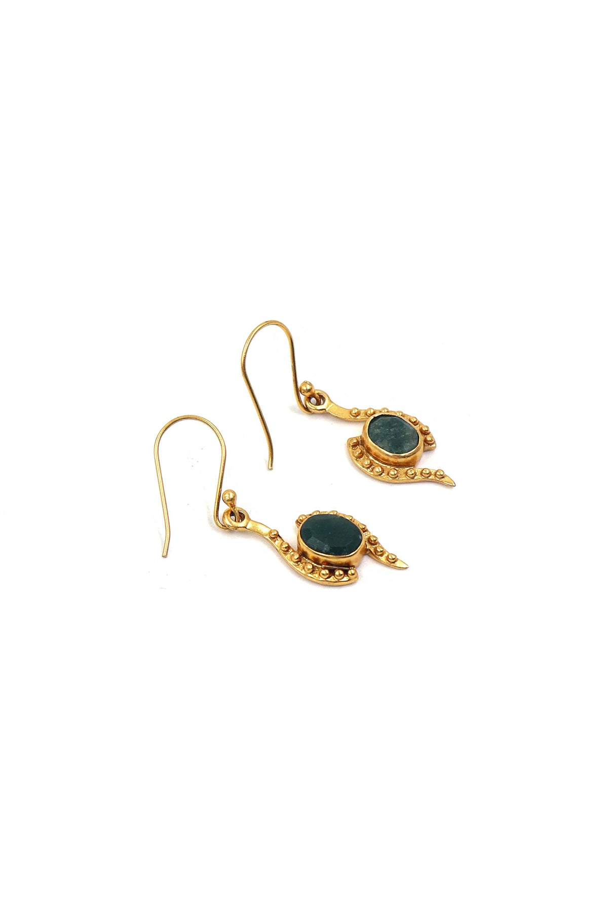Emerald Regal Dangle Earring