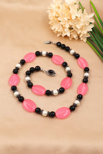 Onyx & Agate Crown Pearl Necklace