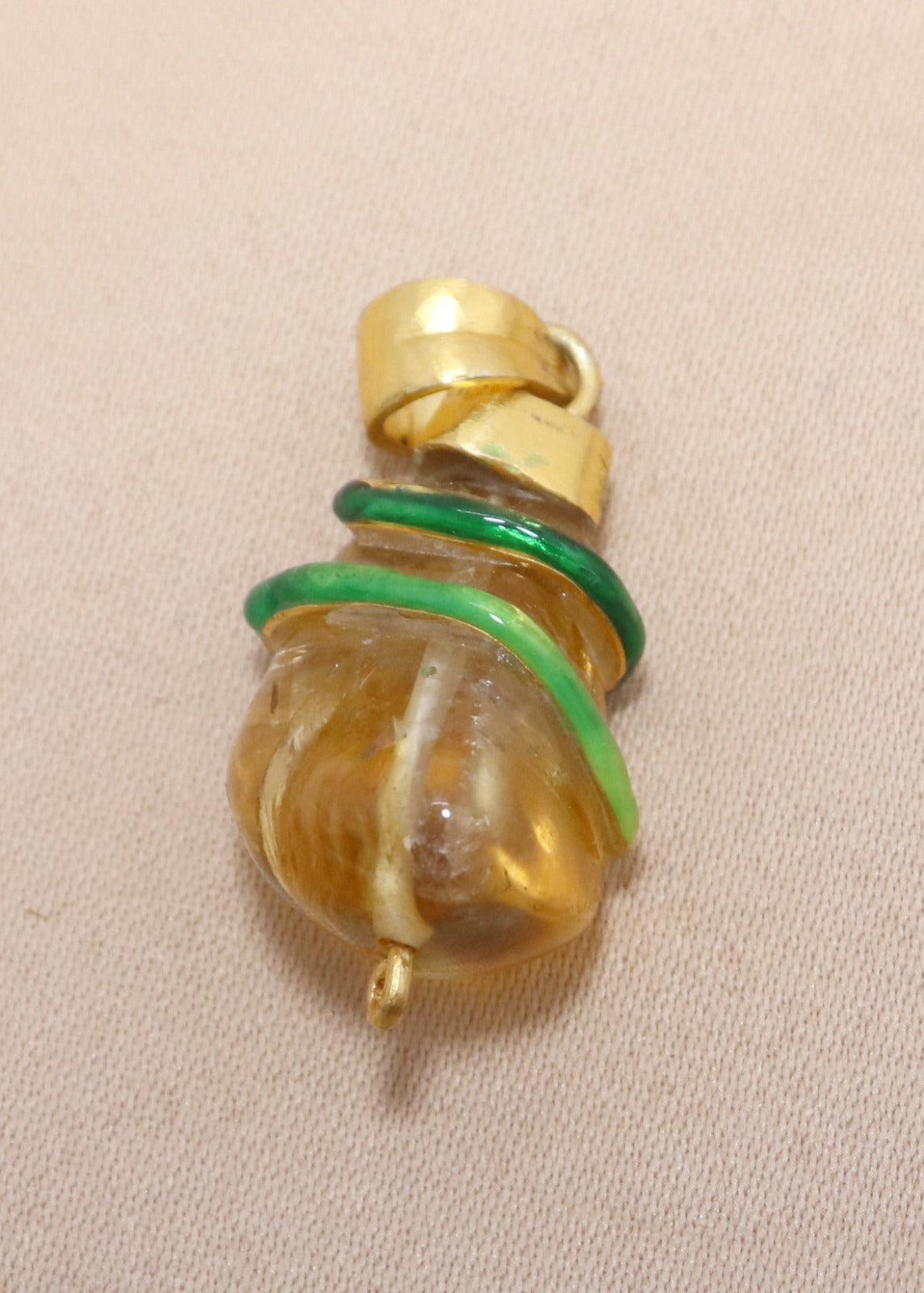 Honey Quartz & Green Vine Pendant